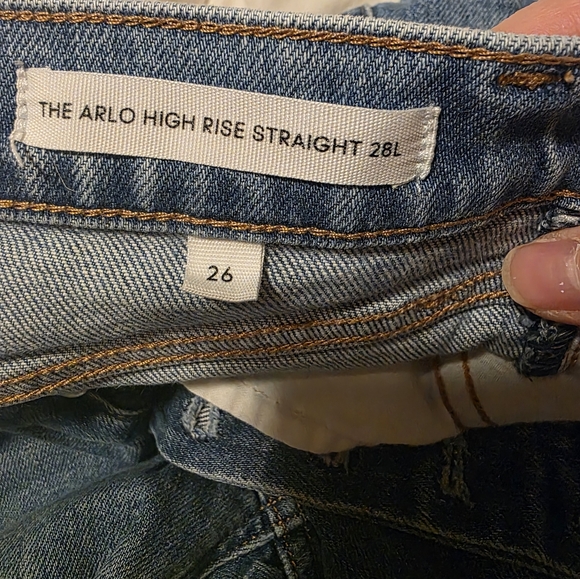 Aritzia Denim Forum Arlo High-Rise Straight Leg Light 28L Blue Jeans Size 26 - Picture 7 of 7